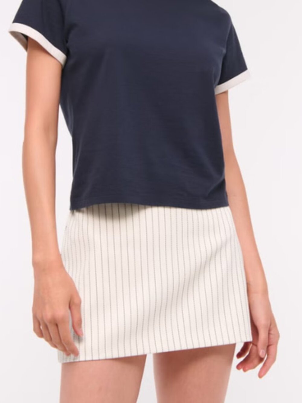 Abercrombie & Fitch brown plaid mini skort 🤎